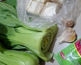 Foto langkah ke 1 dari resep Sup Tahu Pokcoy.
