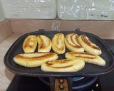 Foto langkah ke 2 dari resep Roti Pisang Simple.