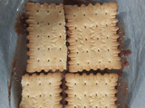 دسر با بیسکویت پتی پور