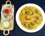 A picture of step 8 of Chicken Biryani😋💛🍲.