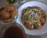 A picture of step 7 of Khatty laddu.