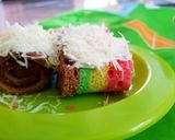 Foto langkah ke 6 dari resep Rainbow cake mini roll.