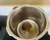 A picture of step 2 of Satvik Lauki Aaloo Sabji~Light Soulful Meal Dish -BottleGourd-Potato Curry😋.