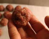 A picture of step 2 of Vodka meatballs Spagetti.