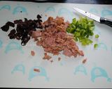 A picture of step 1 of Tuna salad.