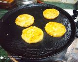 A picture of step 3 of Paneer Burger.