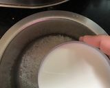A picture of step 2 of Mango Sheera.