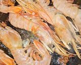 Foto del paso 1 de la receta: Pimiento relleno de rape y gambas langostineras