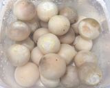Hình bước làm 1 của món Cà Pháo Muối Chua Kho Tóp Mỡ