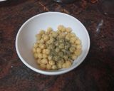 Foto del paso 4 de la receta: Crema de calabaza y batata con snack de garbanzos fritos