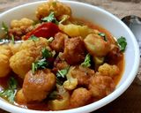 A picture of step 12 of Phulkopi,aloo diye Chhanar Dalna.