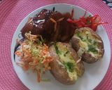 A picture of step 6 of American-Style Baked Potatoes.