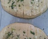 A picture of step 4 of Wheat Garlic Chesse Bread.