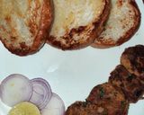 A picture of step 4 of Kabab Bun.
