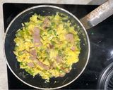 A picture of step 3 of Quick asparagus, bacon & feta scramble.