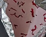 A picture of step 4 of Rose Icecream cake.