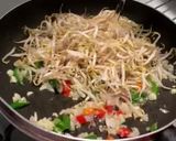 Foto langkah ke 3 dari resep Tumis Tahu Tauge.