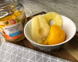 Foto del paso 1 de la receta: Desayuno saludable de fruta en su jugo sin azúcares añadidos con yogurt casero