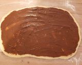 Une image de l'étape 3 de Brioches roulées chocolat et beurre de cacahuètes.