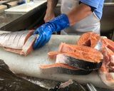 Foto del paso 2 de la receta: Posta de salmón a la sonorense