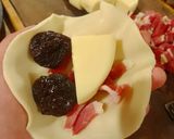 Foto del paso 2 de la receta: Empanadas de jamón crudo y ciruelas