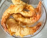 Gambar langkah 5 resipi 👩‍🍳Udang Tempura.