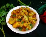 गोभी आलू मसाला (Gobi aloo masala recipe in Hindi) रेसिपी चरण 4 फोटो