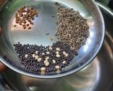 A picture of step 3 of One-pot Vatha kuzhambu rice.