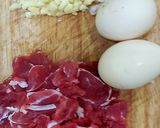 Hình bước làm 1 của món Cơm rang dưa bò