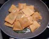 A picture of step 6 of Ravioli with Tomato Paste, Filled with Ricotta and Spinach.