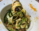 Une image de l'étape 4 de 🥒Salade de courgettes marinées 🪹🥄saveurs orientales🥥🫚.
