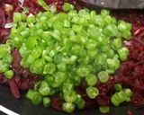 A picture of step 2 of Beetroot cutlets.