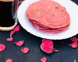 A picture of step 15 of Beetroot chapati.