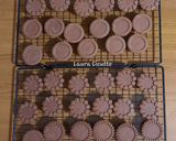 Foto del passaggio 11 della ricetta Biscotti gioiello al cacao