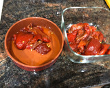 Foto del paso 1 de la receta: Chuletas de cordero con cogollos de Tudela y pimientos asados