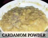 A picture of step 5 of Moong dal halwa.