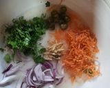 হেলদি আ্যন্ড টেষ্টি সুজি চিলা (sooji chilla recipe in Bengali) রেসিপির ধাপ 2 ছবি