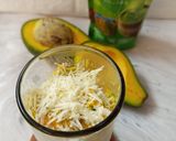 Foto langkah ke 4 dari resep Alpukat Kocok Matcha Keju.