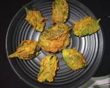 Palak Pakoda Chaat recipe step 3 photo