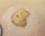 A picture of step 4 of Mac And veggies cheese balls.