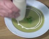 A picture of step 4 of Asparagus and Broad Bean soup.