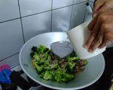 Foto langkah ke 4 dari resep Sapi Cah Brokoli.