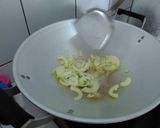 Foto langkah ke 2 dari resep Sapi Cah Brokoli.