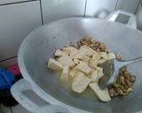 Foto langkah ke 4 dari resep Mun Tahu Daging Cincang.