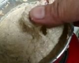 A picture of step 2 of Mahashivratri Special Thandaai.