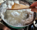 Foto del paso 1 de la receta: Porotos con riendas