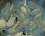 Foto del paso 1 de la receta: Espaguetis con sepia y almejas
