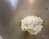 Une image de l'étape 1 de Pâte sablée à l’oeuf et sucre glace.