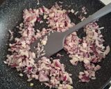 Rántott gombafejek 🍄‍🟫🧅hagymás csirkemájjal töltve🍄🍄‍🟫🍄 recept fázis 3 fotója