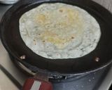 A picture of step 11 of Grill chicken Omelette Frankie.